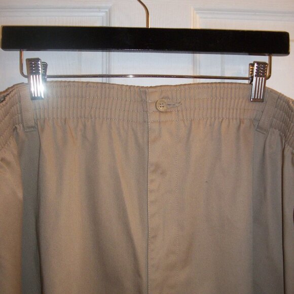 FALCON BAY NWT Khakis Pants 70x32 Pleated Relaxed Fit Big and Tall - Picture 3 of 10